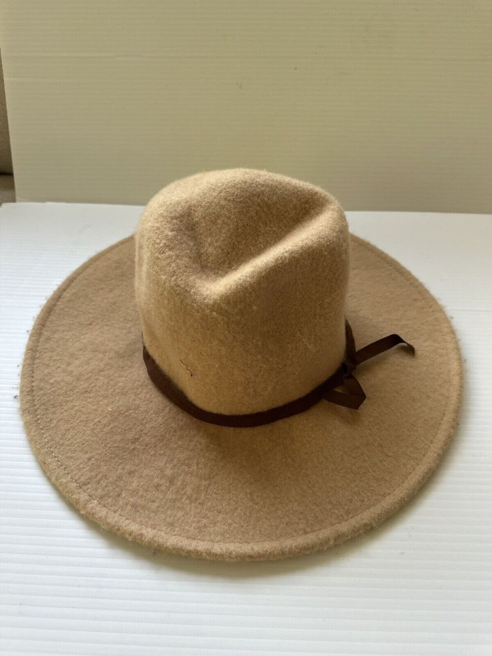 NWT Brixton blush Tan felt fedora hat OS